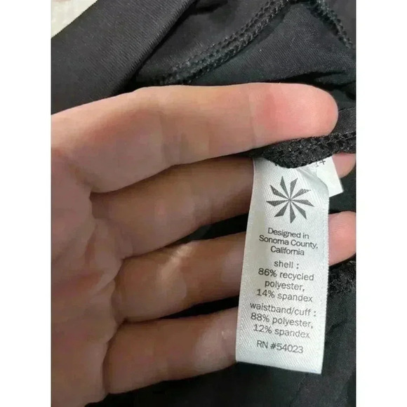 ATHLETA Black BROOKLYN LEGACY Mid Rise Jogger Pants  Size 2 Performance - Picture 7 of 8